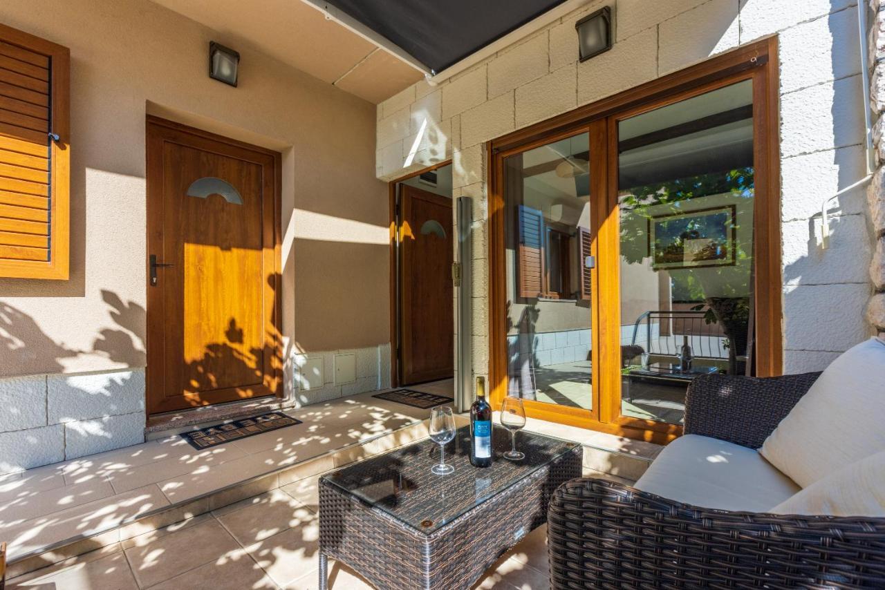 Apartmani Anita Dramalj Exteriör bild